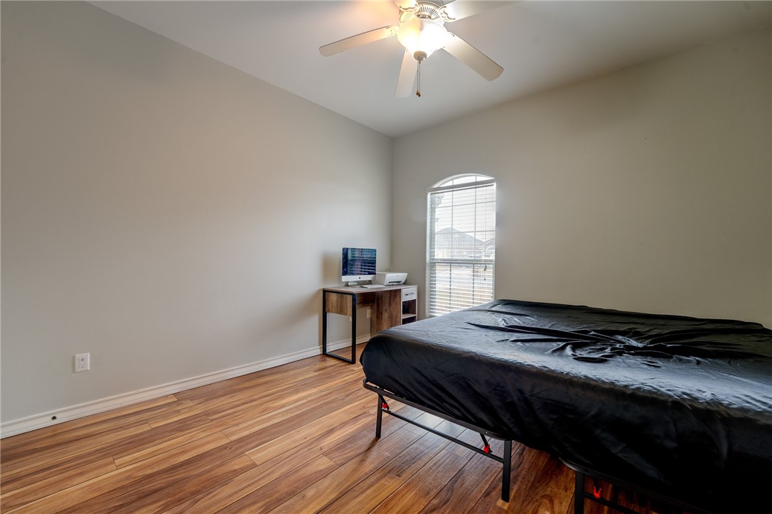 6822 Old Square Road Property Photo 11