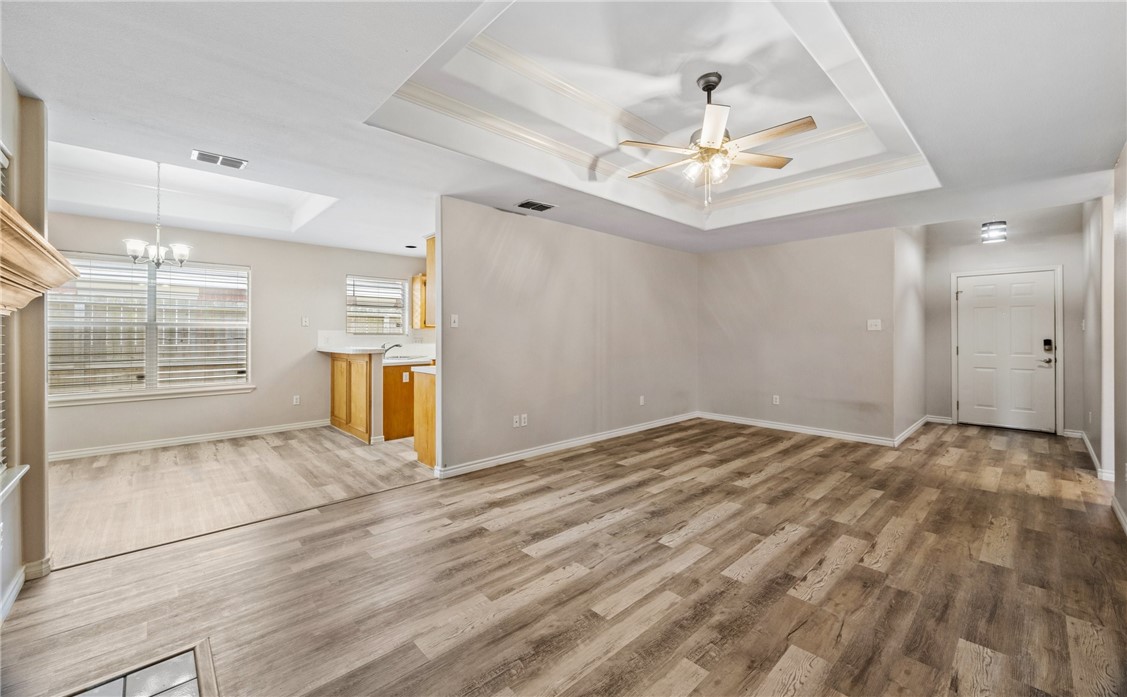 4222 Holly Ridge Dr Property Photo 3