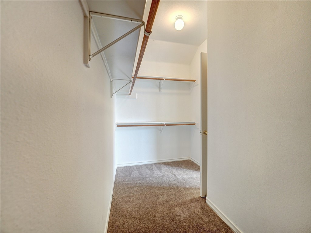 1609 Oak Landing Dr Property Photo 13