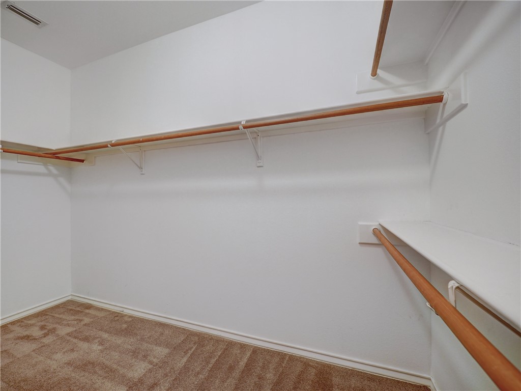 1609 Oak Landing Dr Property Photo 14