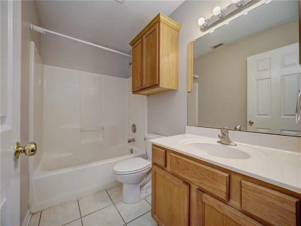 1609 Oak Landing Dr Property Photo 16