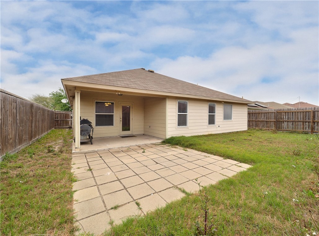 1609 Oak Landing Dr Property Photo 21