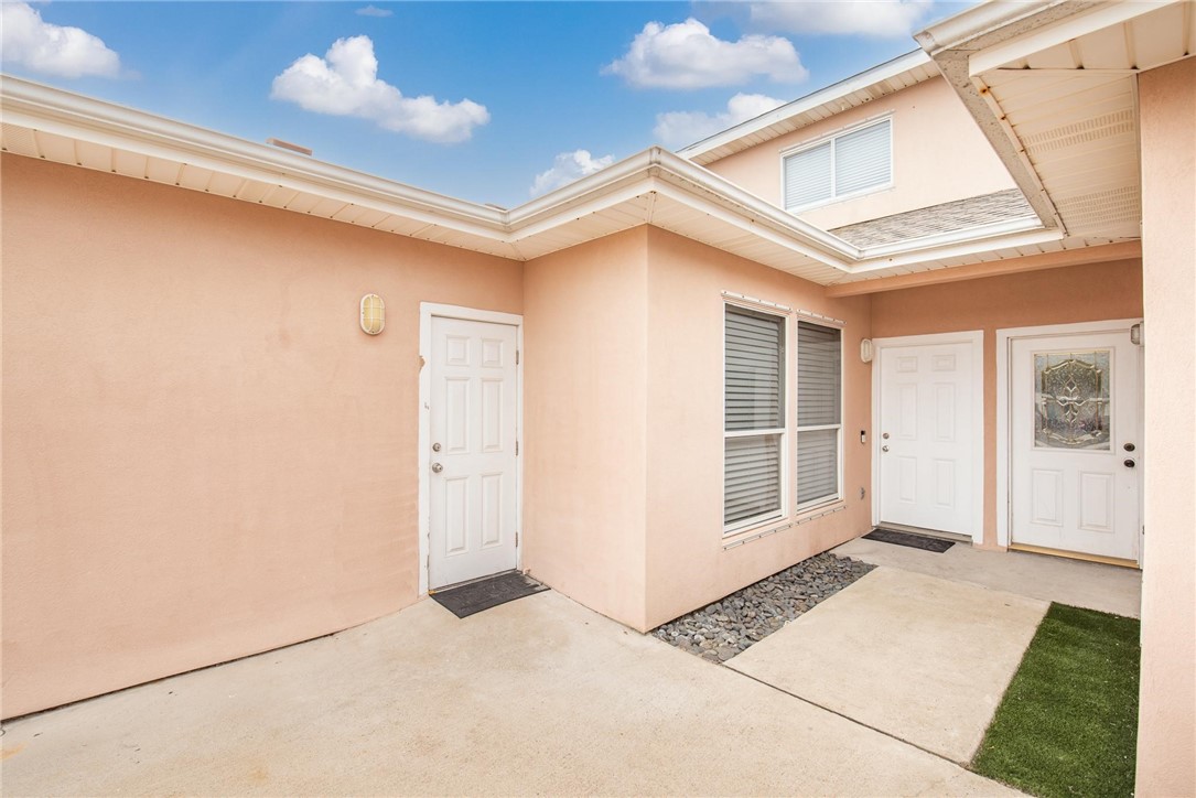 13901 Mingo Cay Ct F Property Photo 2