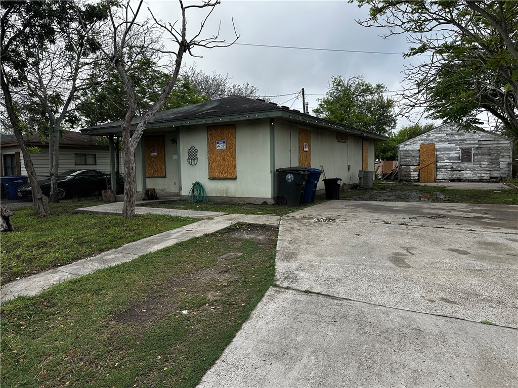 4849 Easter Dr Property Photo 3