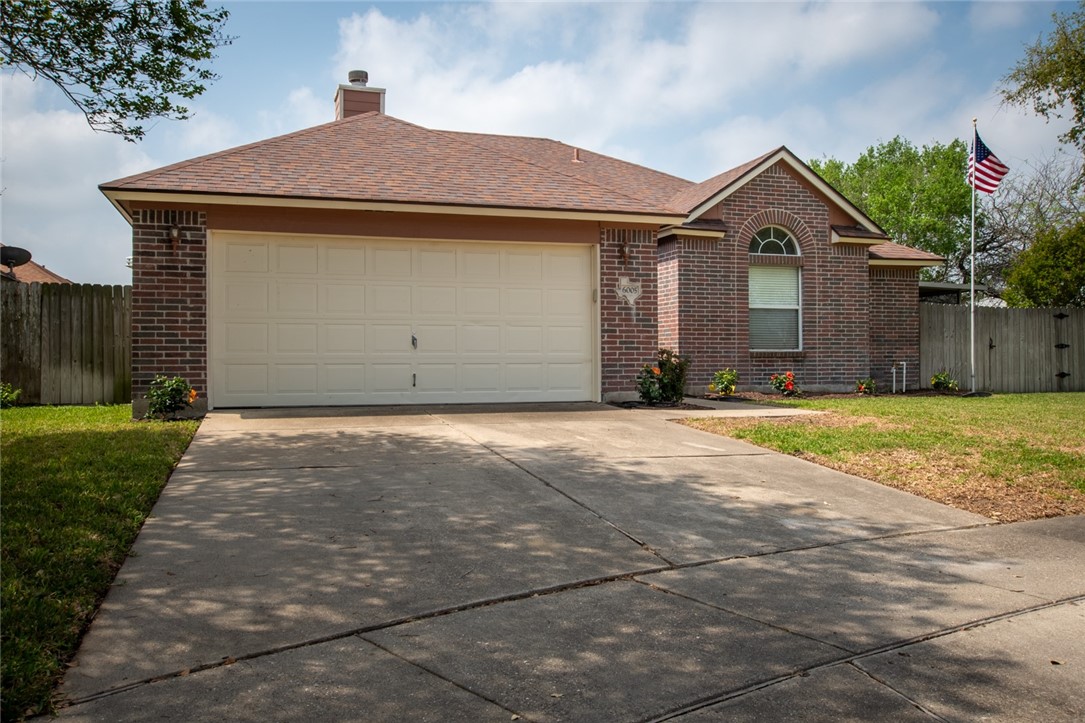 6005 Stetson Cr Property Photo 2
