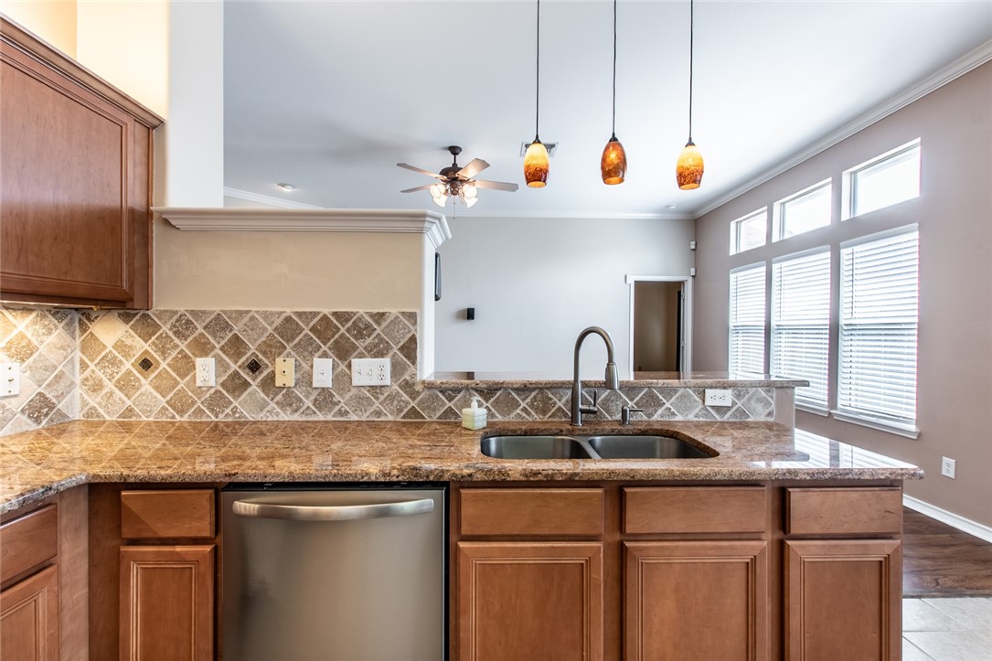 6005 Stetson Cr Property Photo 13