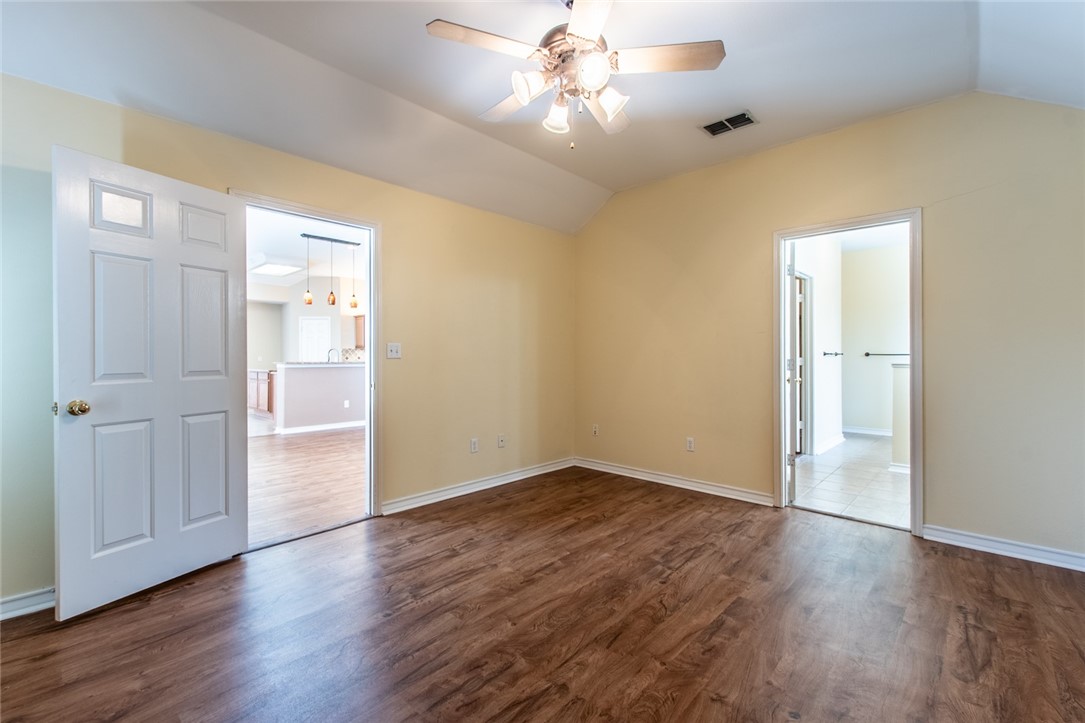 6005 Stetson Cr Property Photo 17