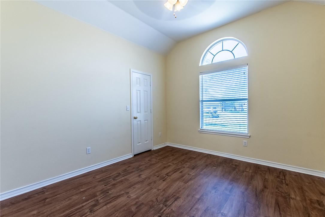 6005 Stetson Cr Property Photo 25