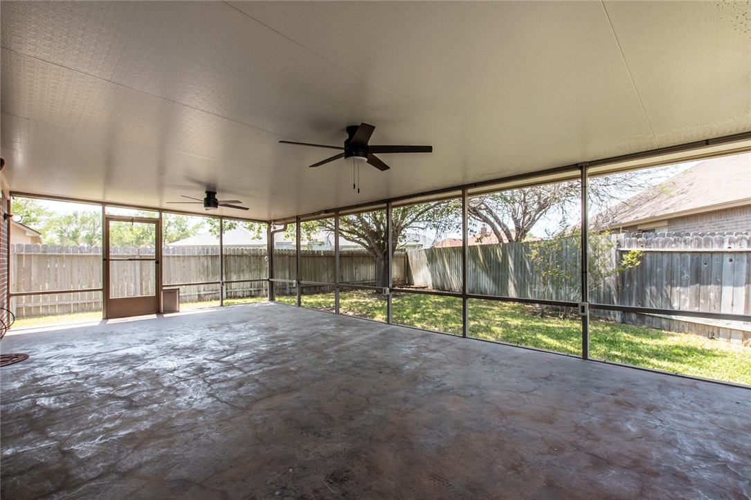 6005 Stetson Cr Property Photo 28