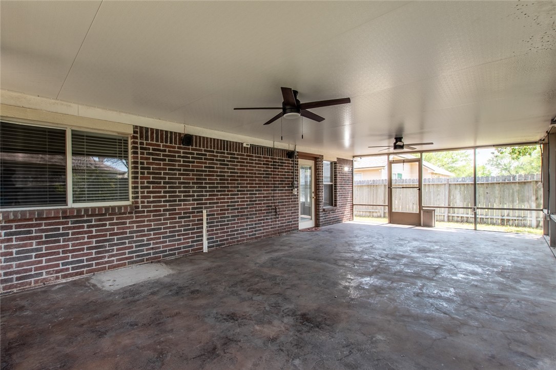 6005 Stetson Cr Property Photo 29