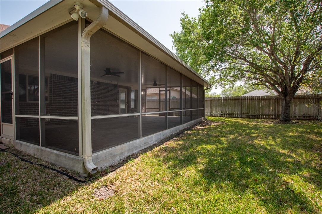 6005 Stetson Cr Property Photo 31