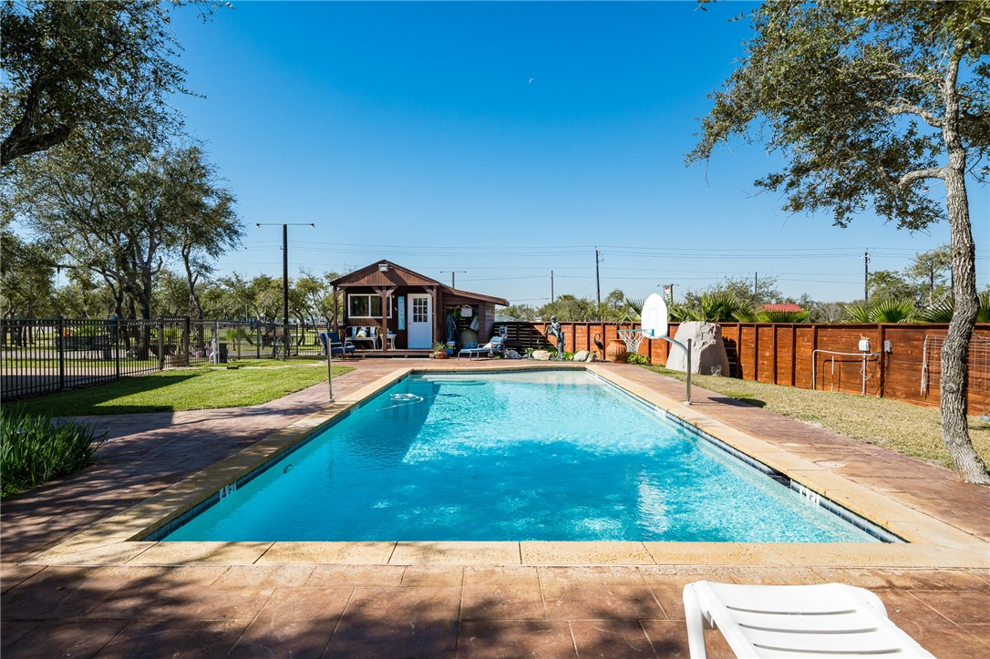 1852 State Highway 188 Property Photo 6