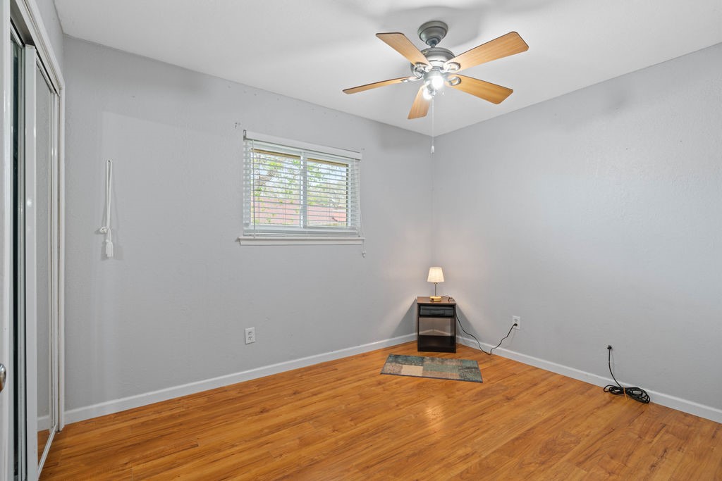 2209 Meadowwalk Dr Property Photo 24