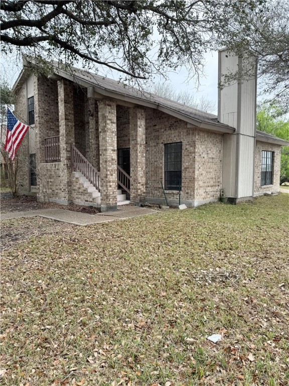 7046 Fruitwood Dr Property Photo 3