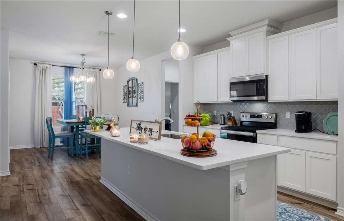 113 Broad Oak Dr Property Photo 5