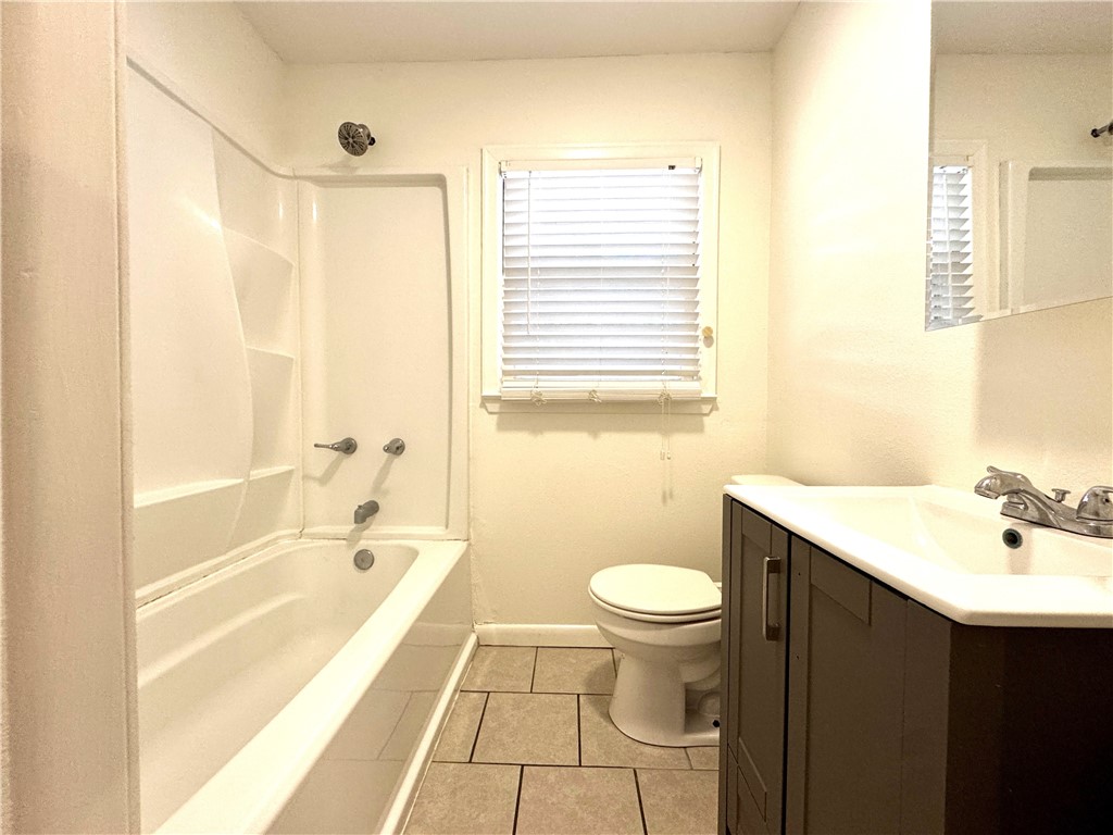 742 Collingswood Dr Property Photo 18