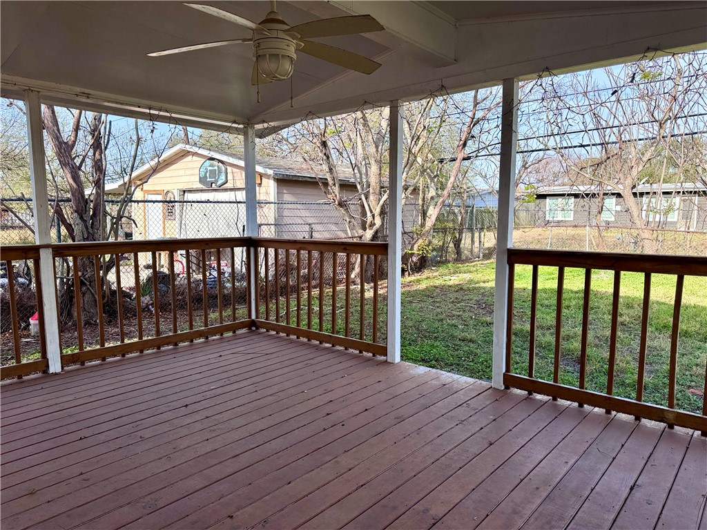742 Collingswood Dr Property Photo 30