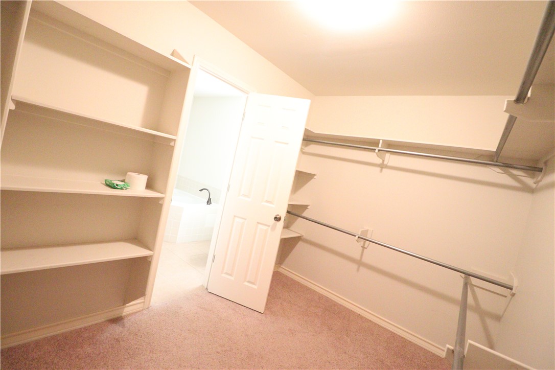 901 Strom Property Photo 13