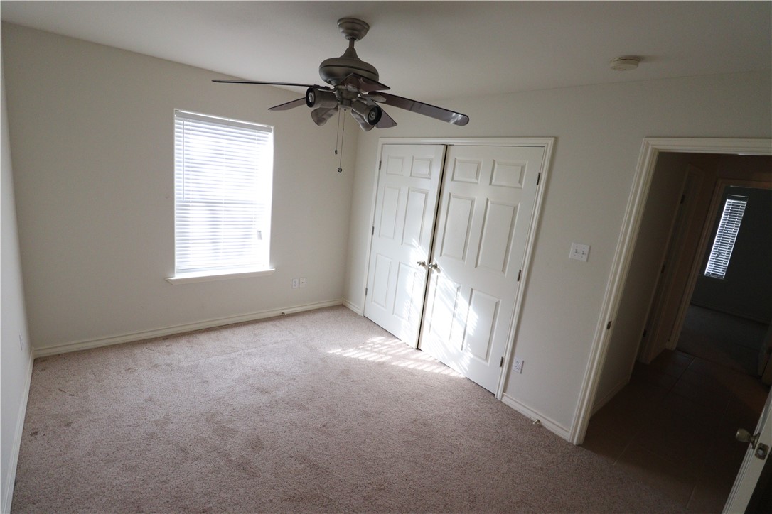 901 Strom Property Photo 17