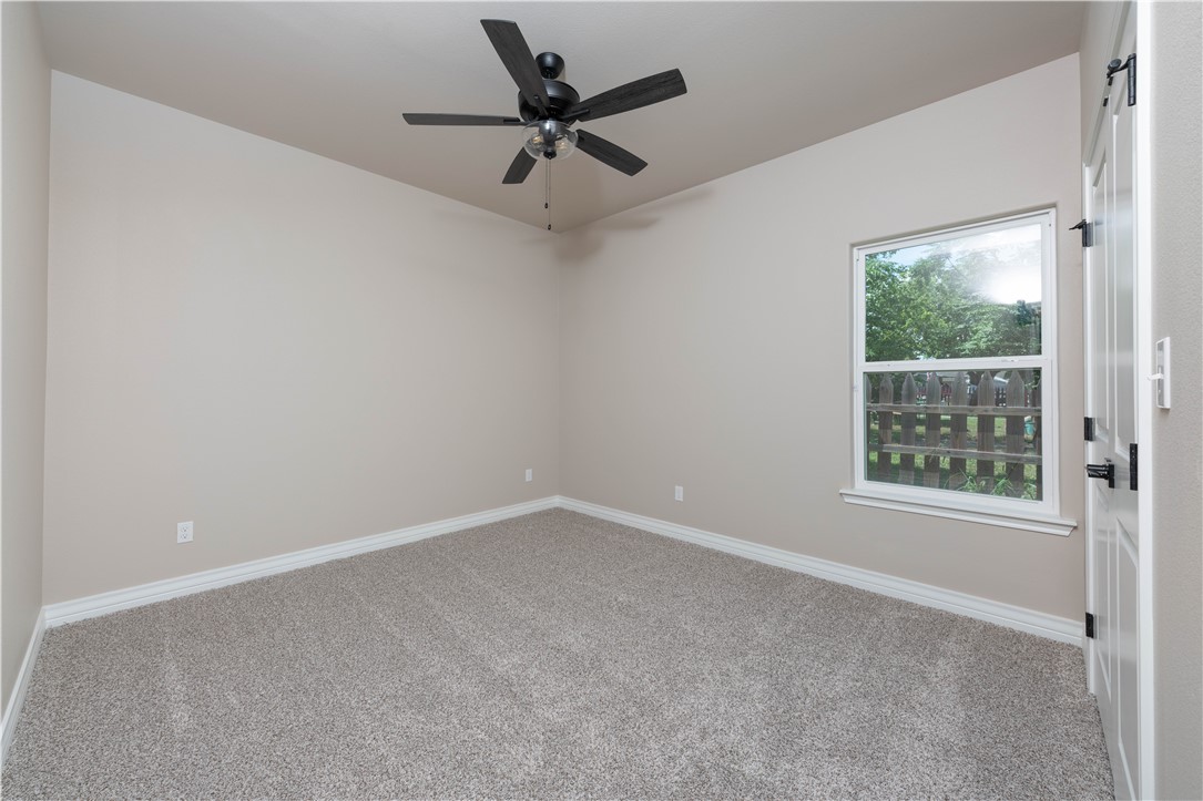 609 Ave F Property Photo 15