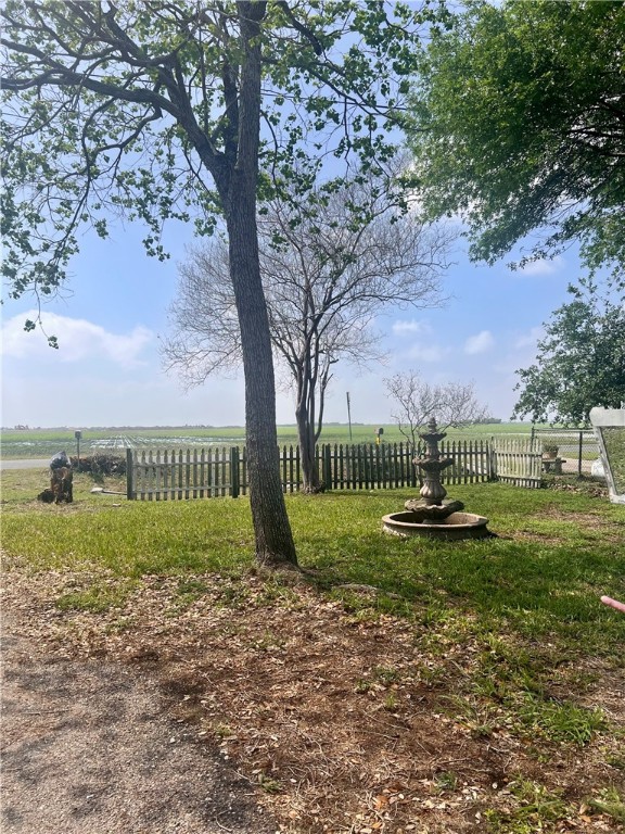 3010 Fm 763 Road Property Photo 13