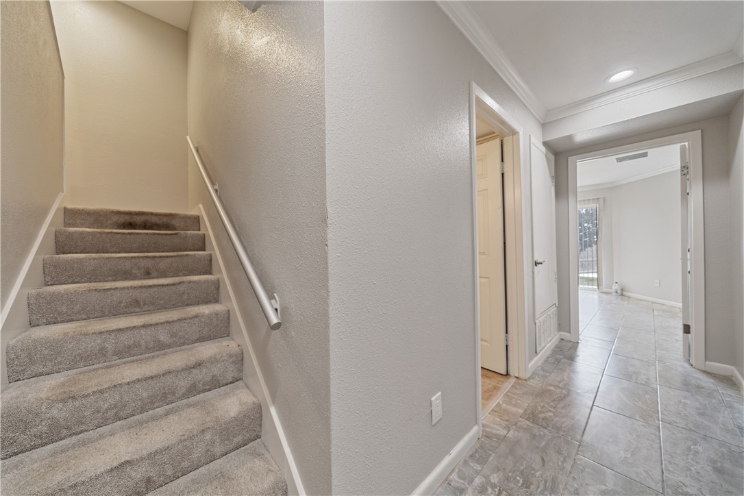 520 S Chaparral St 1 Property Photo 5