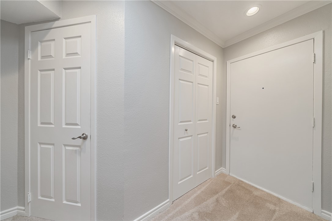 520 S Chaparral St 1 Property Photo 22