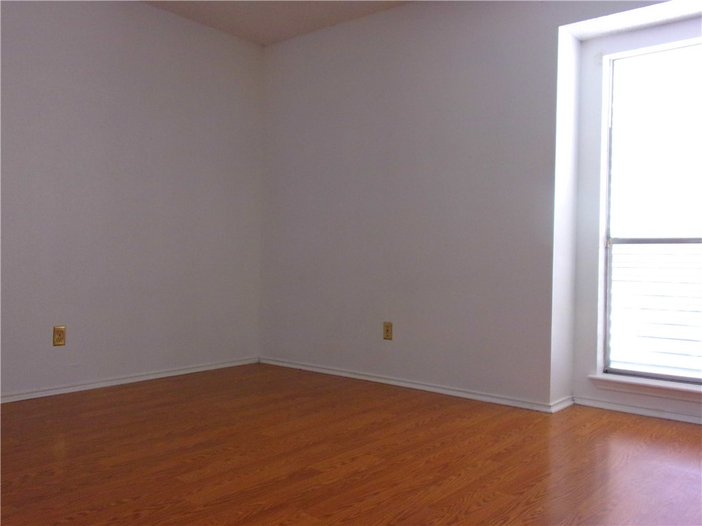 6702 Everhart Road V-102 Property Photo 23