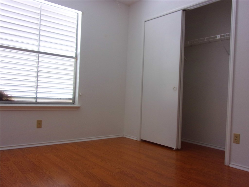 6702 Everhart Road V-102 Property Photo 27