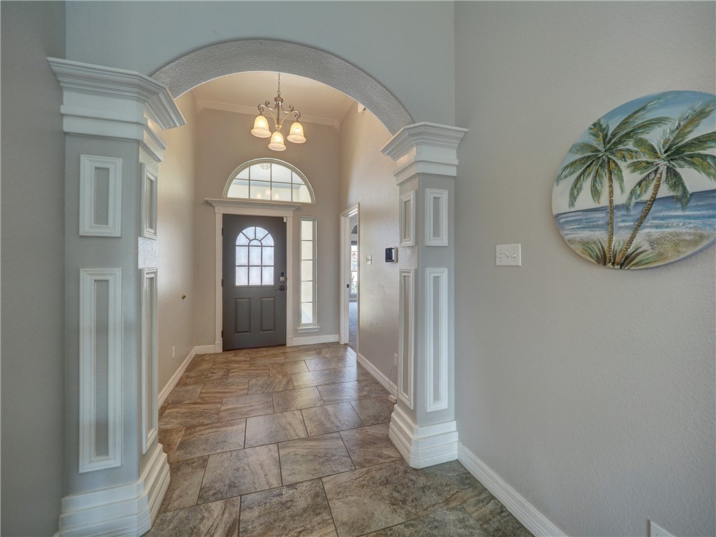 14822 Lighthouse Dr Property Photo 3