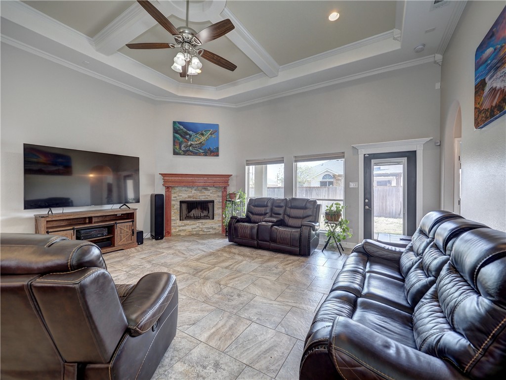 14822 Lighthouse Dr Property Photo 8