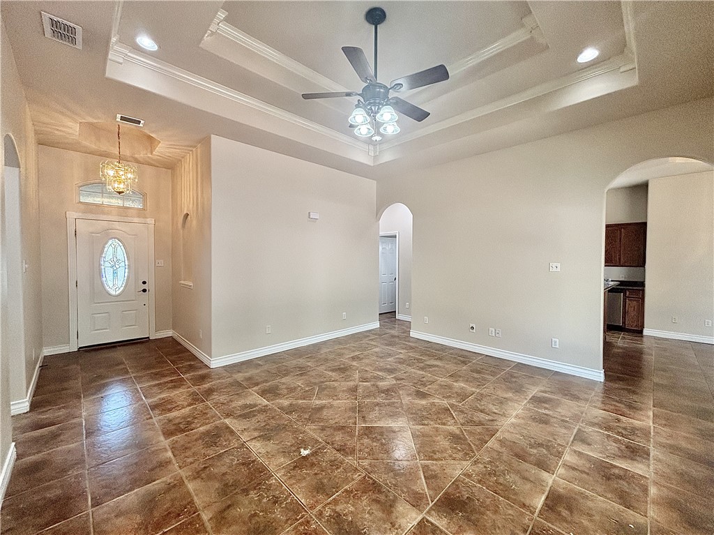 2621 Danforth Lane Property Photo 4