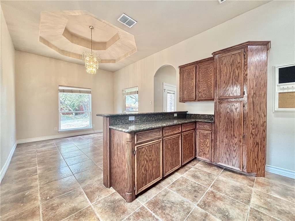 2621 Danforth Lane Property Photo 12