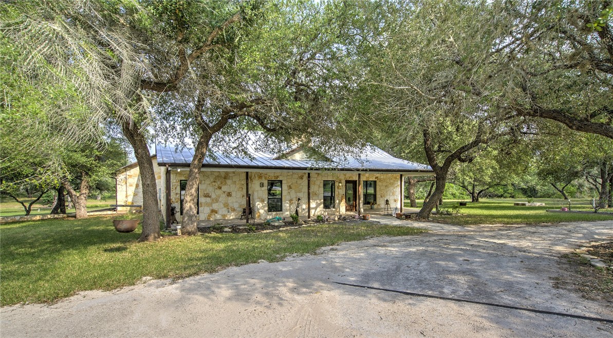 9286 Fm-2617 Property Photo 5