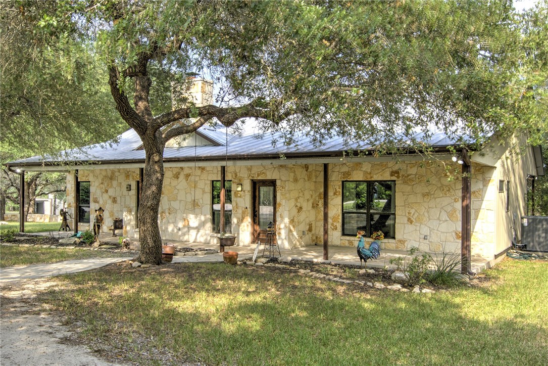 9286 Fm-2617 Property Photo 6