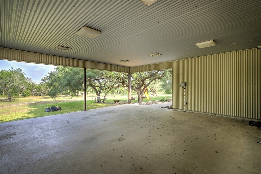 9286 Fm-2617 Property Photo 16
