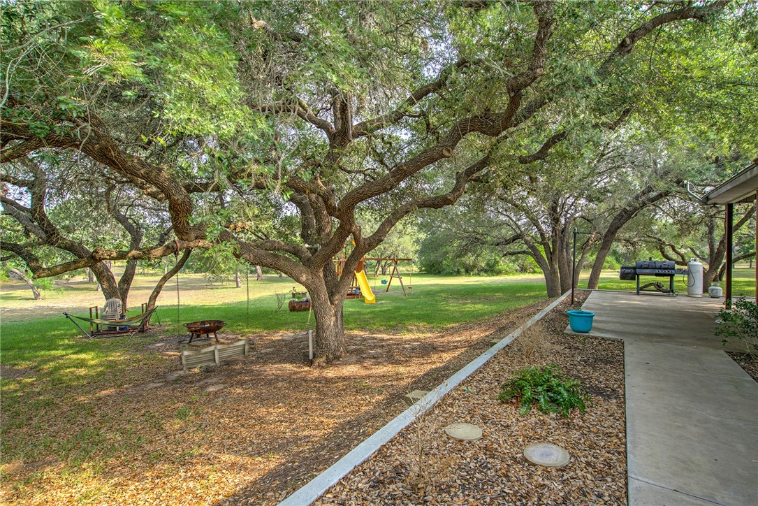 9286 Fm-2617 Property Photo 18