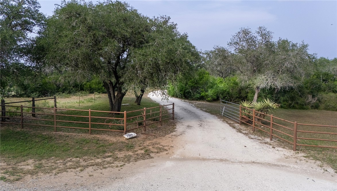 9286 Fm-2617 Property Photo 30