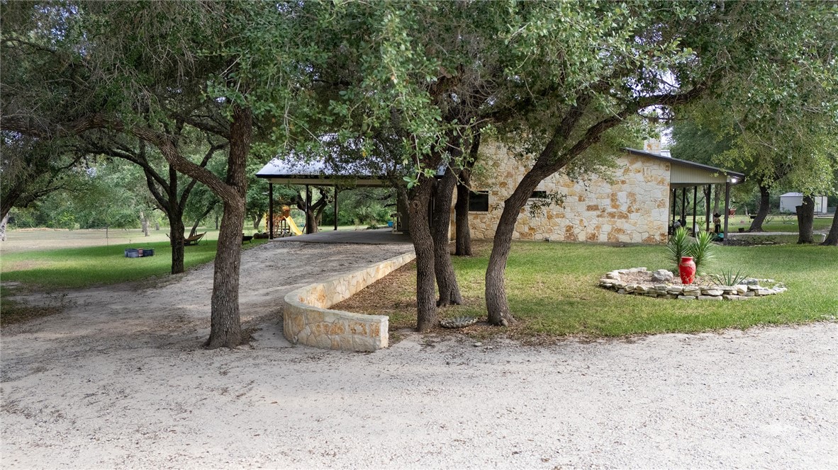 9286 Fm-2617 Property Photo 33