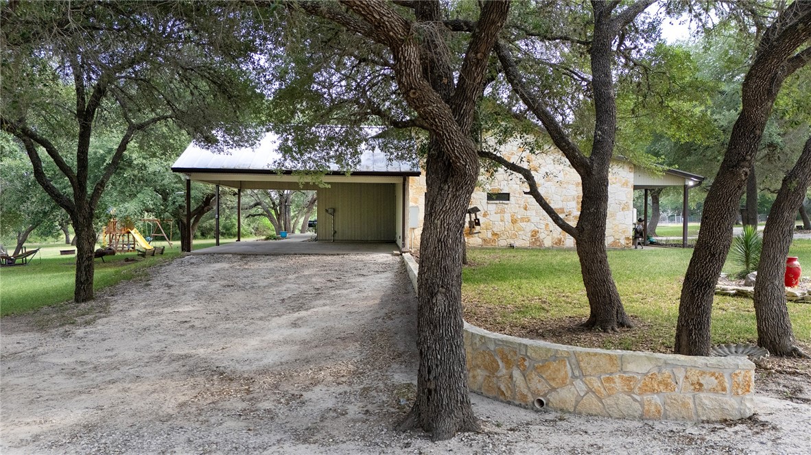 9286 Fm-2617 Property Photo 34
