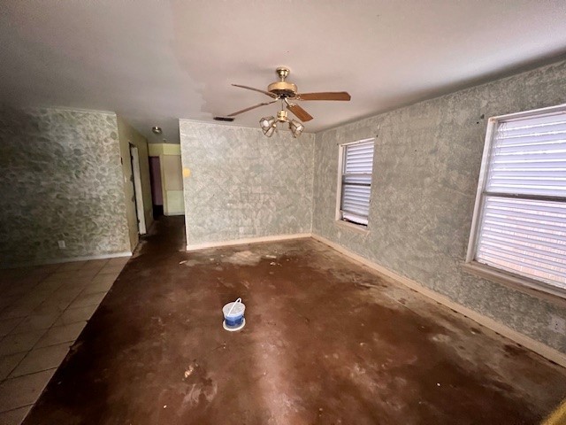 667 Lisa Ann Dr Property Photo 3