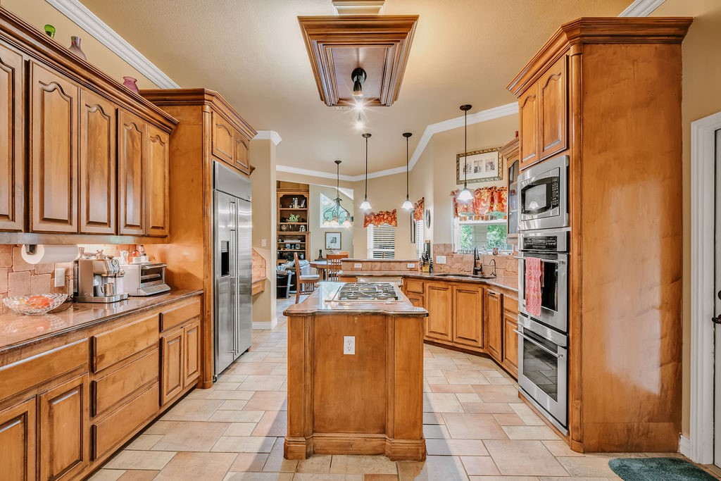 5325 Wild Olive Trl Property Photo 3