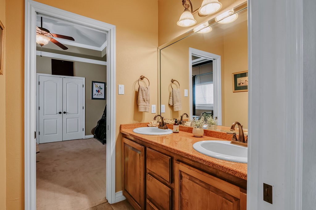 5325 Wild Olive Trl Property Photo 16