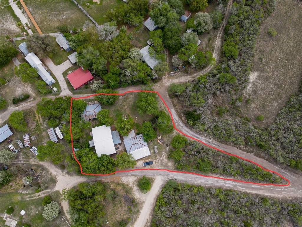 7040 Minson Dr Property Photo 3