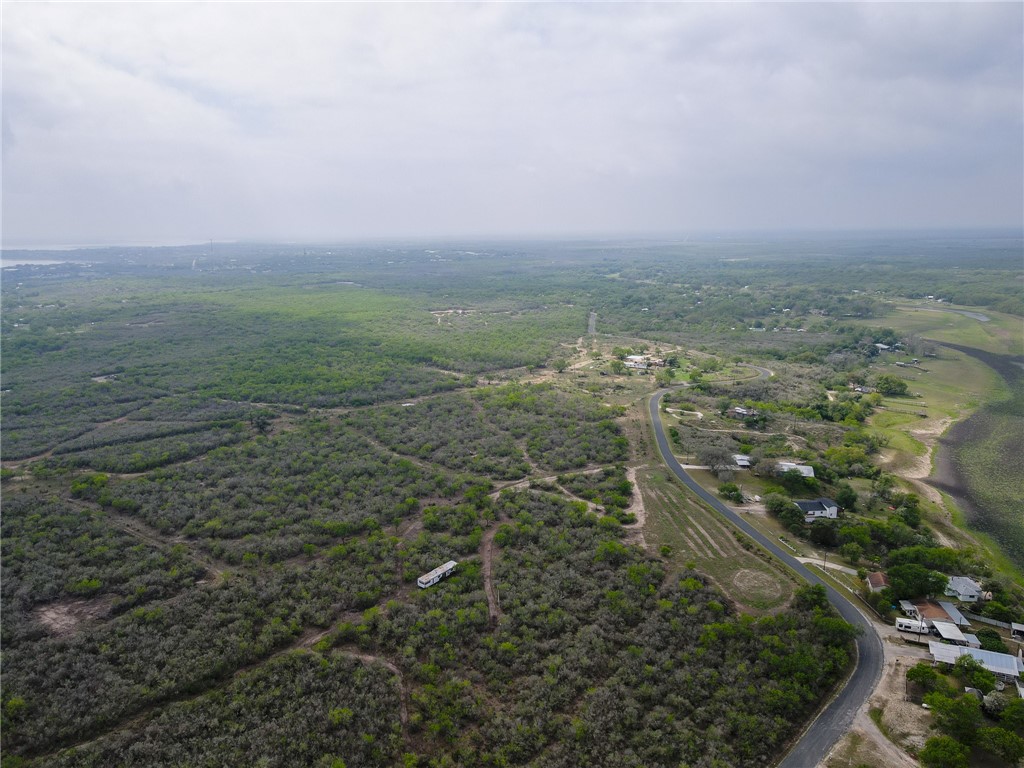 7040 Minson Dr Property Photo 14