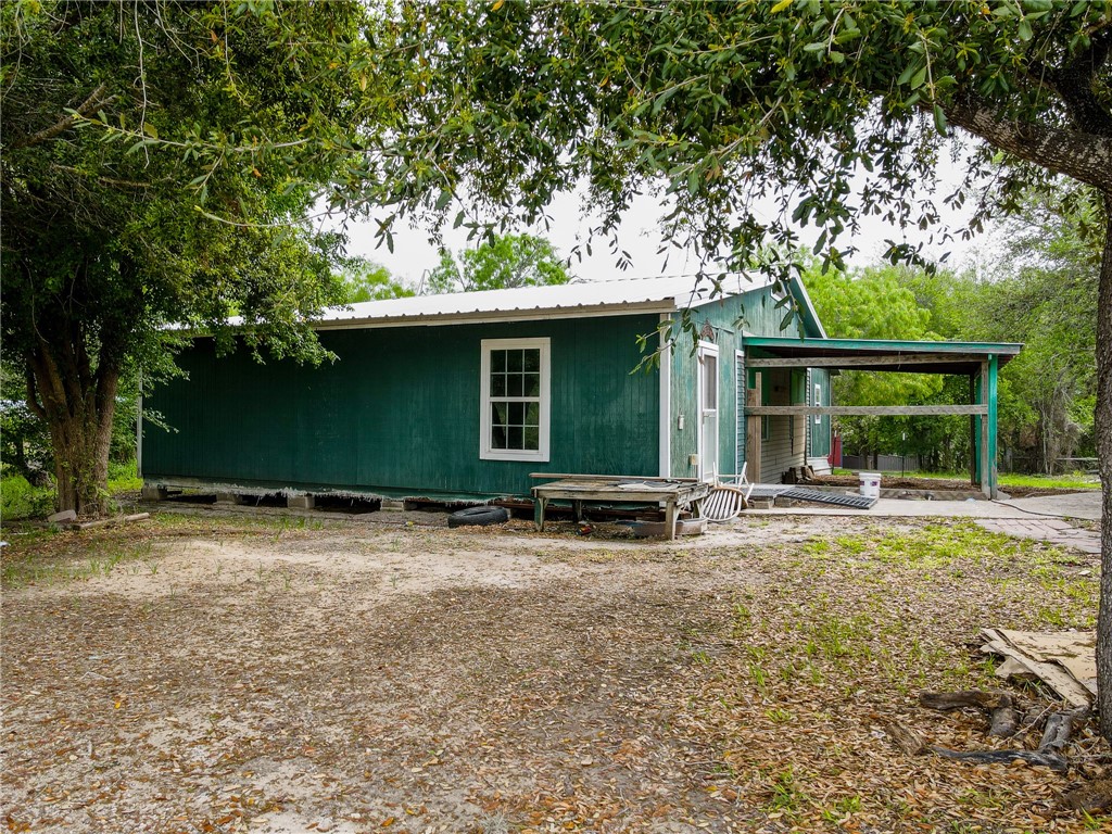 7040 Minson Dr Property Photo 21