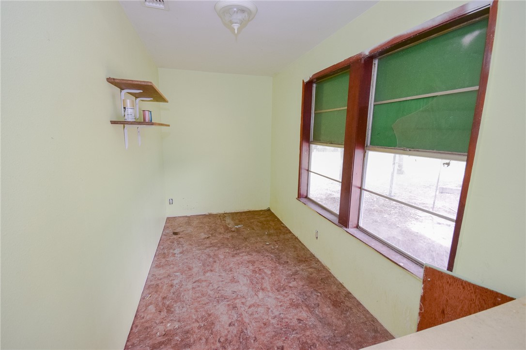 7040 Minson Dr Property Photo 25
