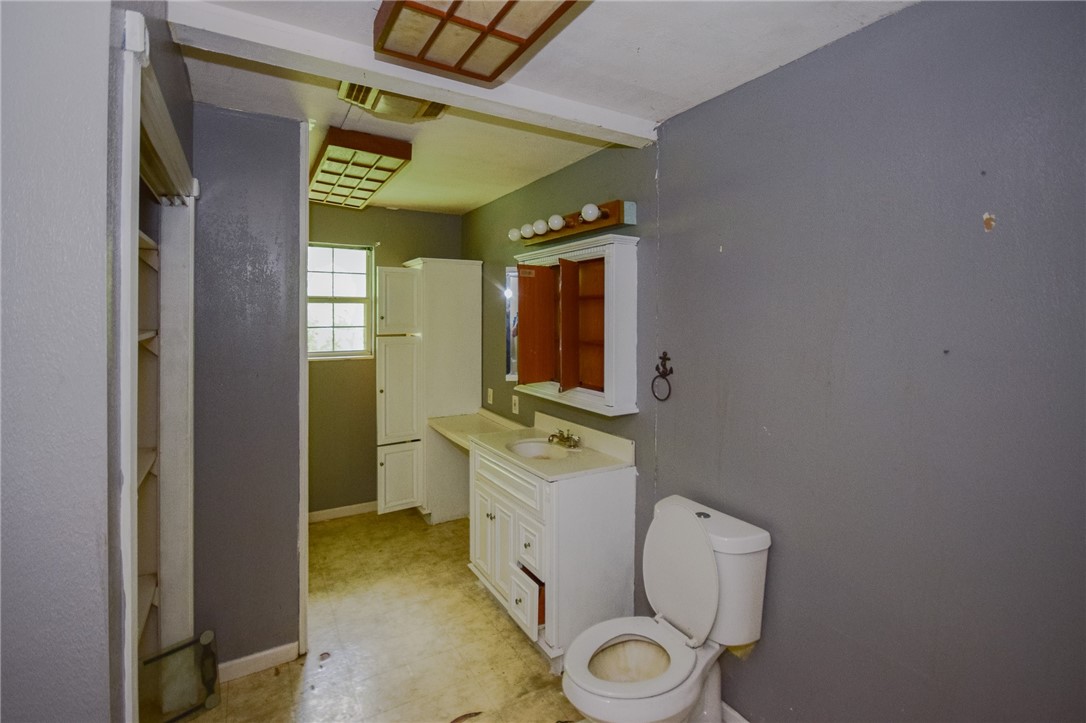 7040 Minson Dr Property Photo 29