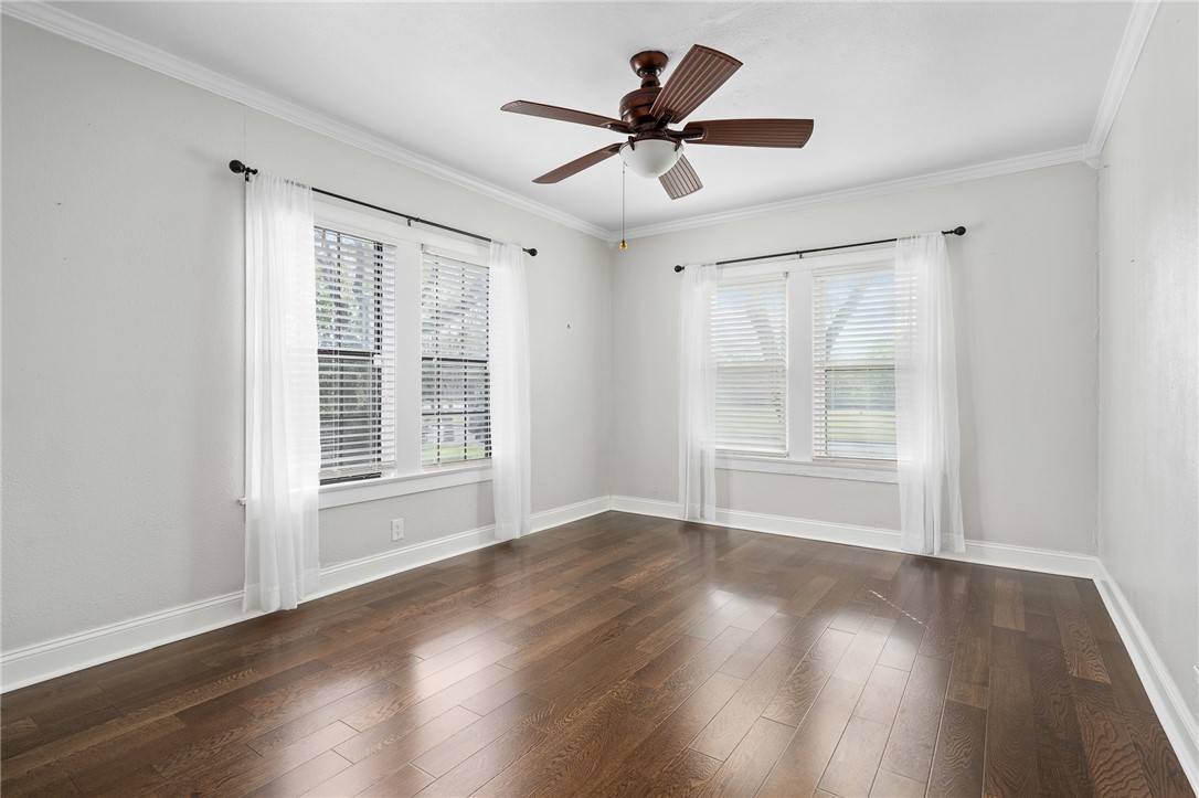 314 Louisiana Ave. Property Photo 5