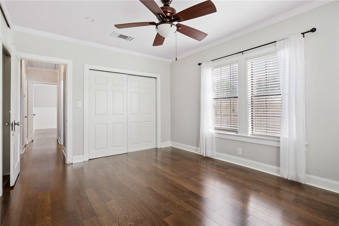 314 Louisiana Ave. Property Photo 6